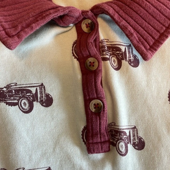 Kate Quinn Organic Cotton Tractor Shirt - Picture 4 of 5